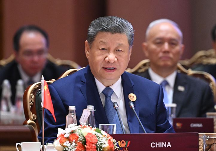 习近平宣布中国明年主办金砖第十九次会晤，开启第三个"金色十年"