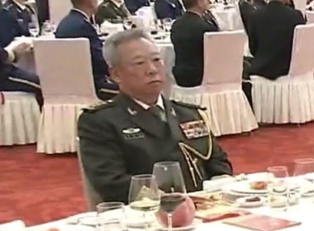 国庆招待会在京举行 多名解放军退休高级将领现身